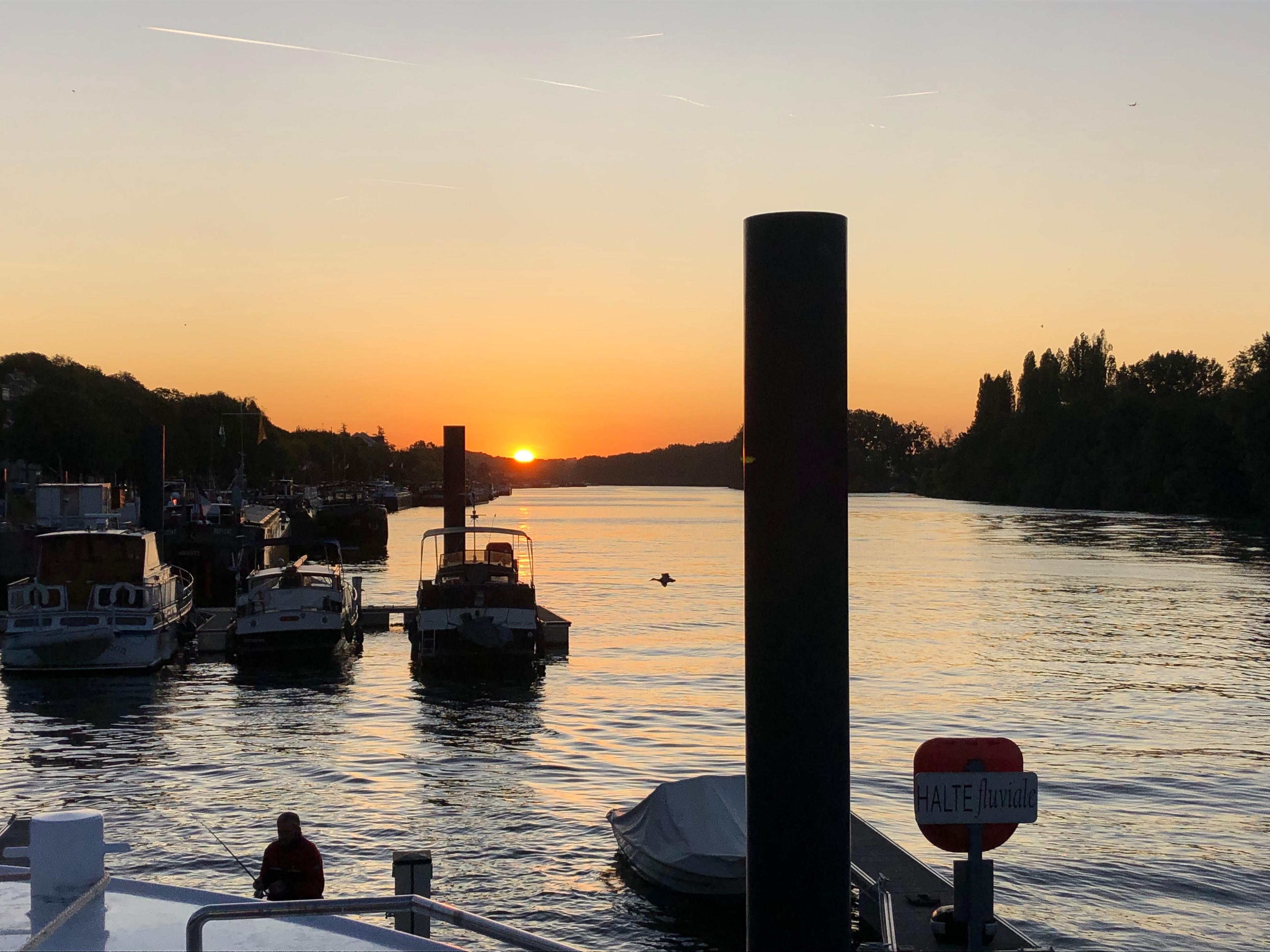 Complimentary 3-night Land package - reserve your 2025/26 AMA Waterways River cruise